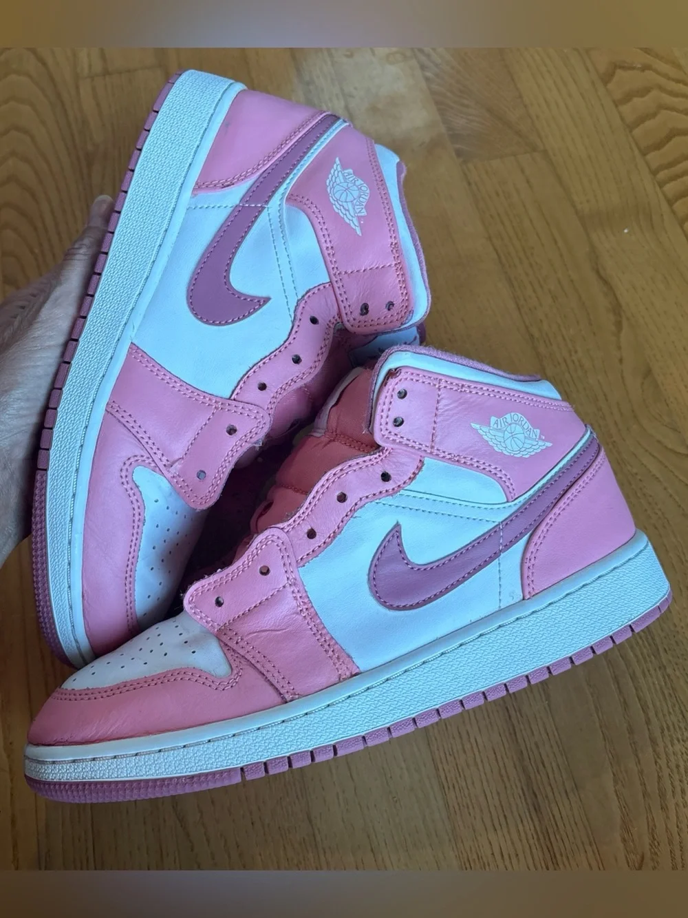 Nike Air Jordan 1 Mid Sneakers Valentines Day Youth Pink White Kids Girls Sz 6.5